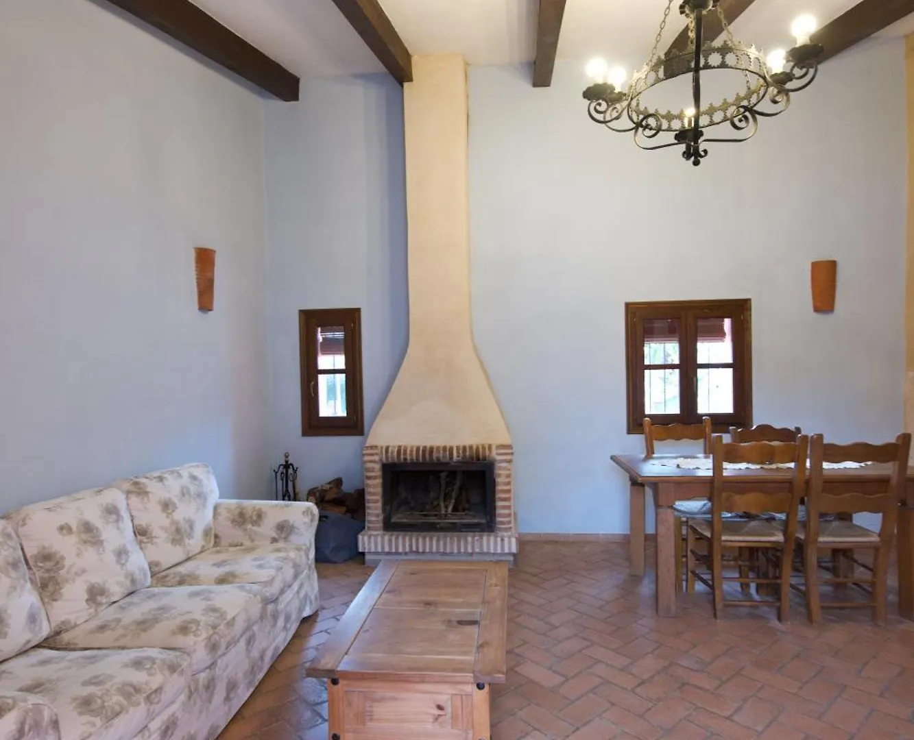 Holiday home Paraiso Del Hueznar Cazalla de la Sierra